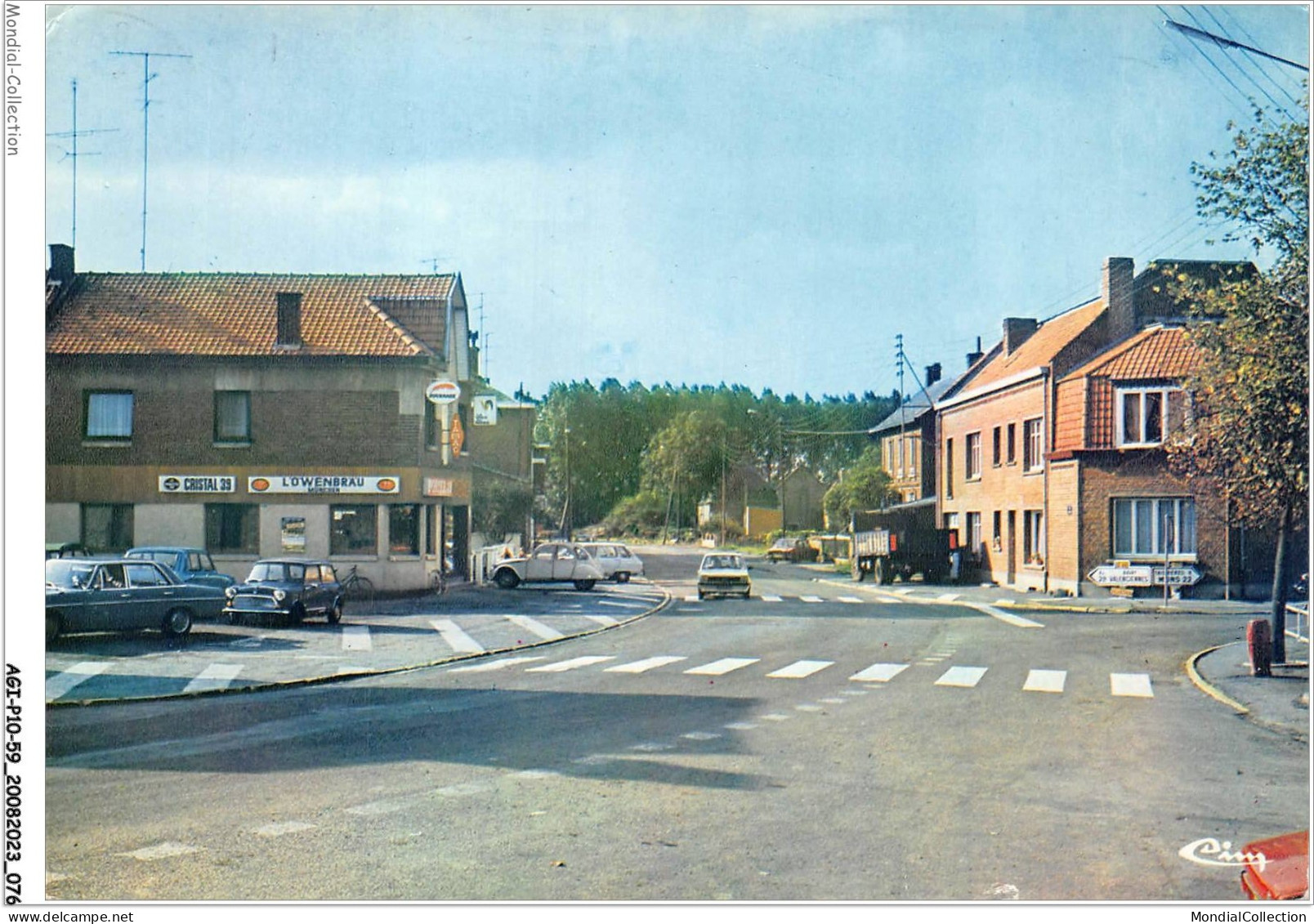 AGIP10-59-0754 - LA-LONGUEVILLE - La Place - La Rue De Bavay  - Other & Unclassified