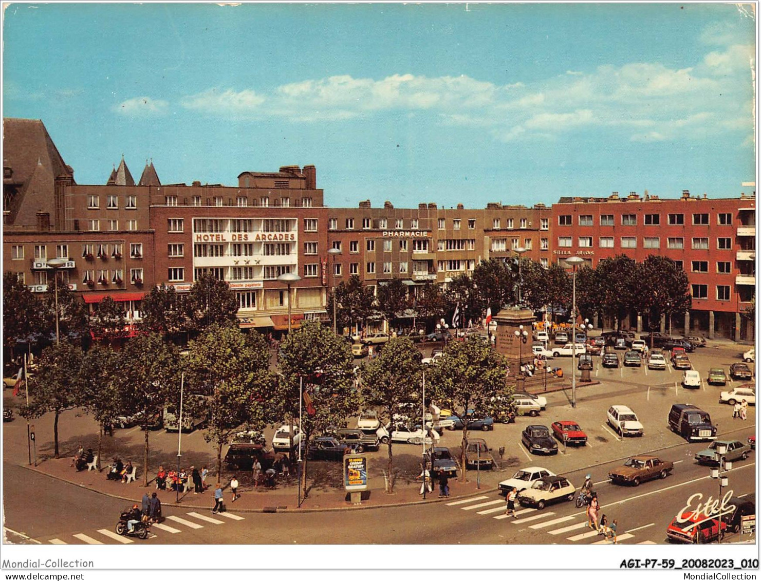 AGIP7-59-0514 - DUNKERQUE - La Place Jean Bart HOTEL ARCADES - Dunkerque