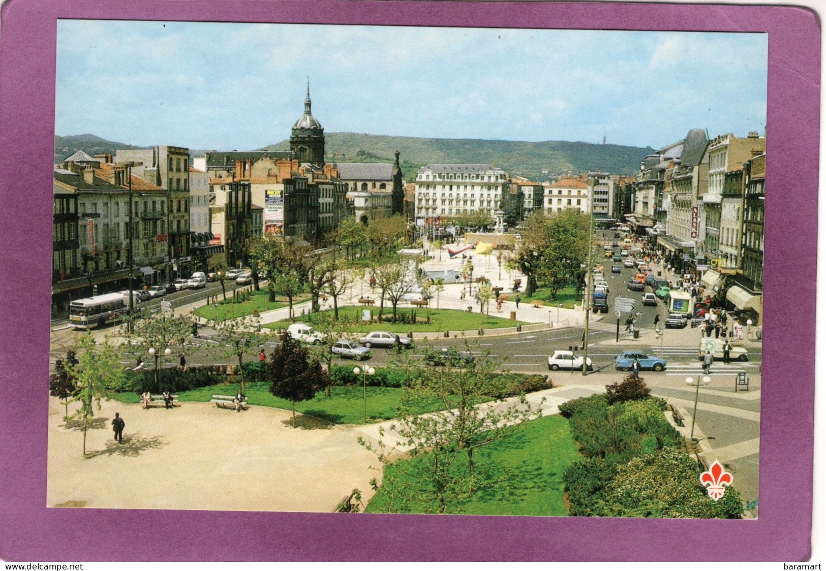 63 CLERMONT FERRAND La Place De Jaude   Automobiles Renault 5 R4 F4 Citroën Dyane Autobus Saviem SC 10 - Clermont Ferrand