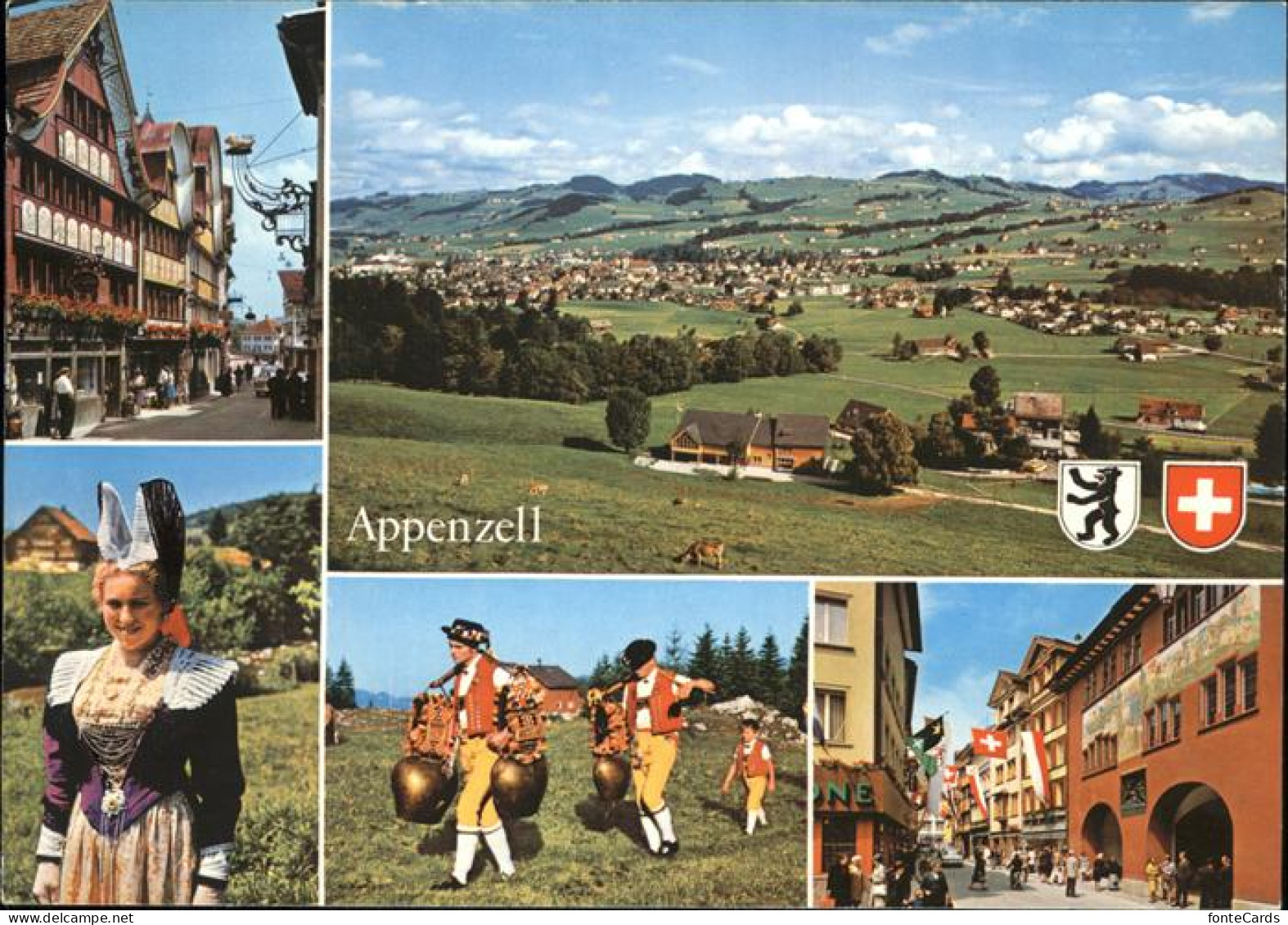 11467007 Appenzell IR Panorama Dorfpartie Trachten Kuhglocken Wappen Appenzell - Autres & Non Classés