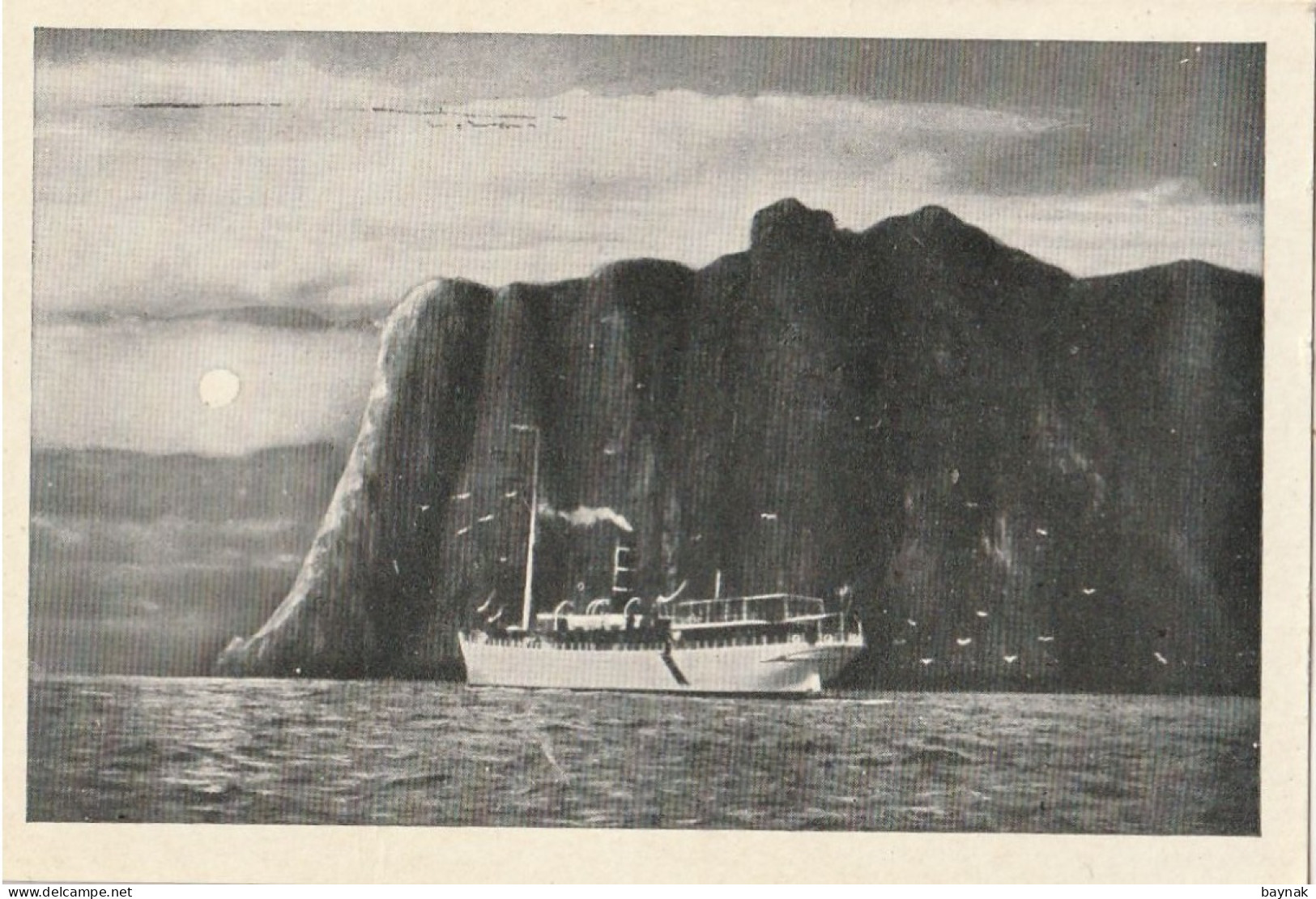 NORG171  NORD NORGE  --  BOOKLET WITH 18 PHOTOS  --  ENERETT EBERH. B. OPPI - FOTO: WILSE  --  TROMSO, LOFOTEN, NORDKAPP