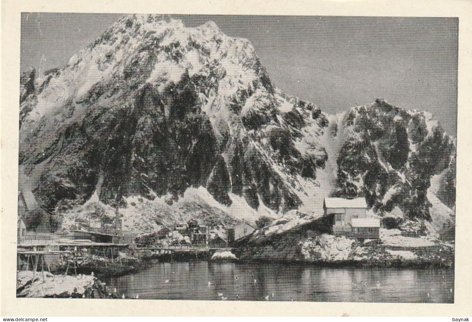 NORD NORGE  --  BOOKLET WITH 18 PHOTOS  --  ENERETT EBERH. B. OPPI - FOTO: WILSE  --  TROMSO, LOFOTEN, NORDKAPP