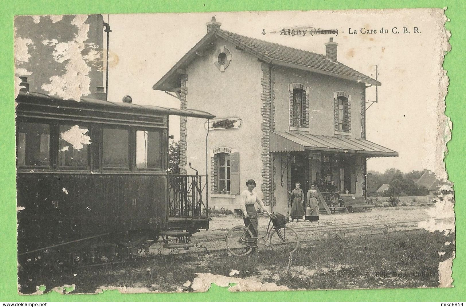 A191  CPA   AIGNY   (Marne) La Gare Du C.B.R.  -  "Wagon" - Dame à Bicyclette   +++++ - Autres & Non Classés