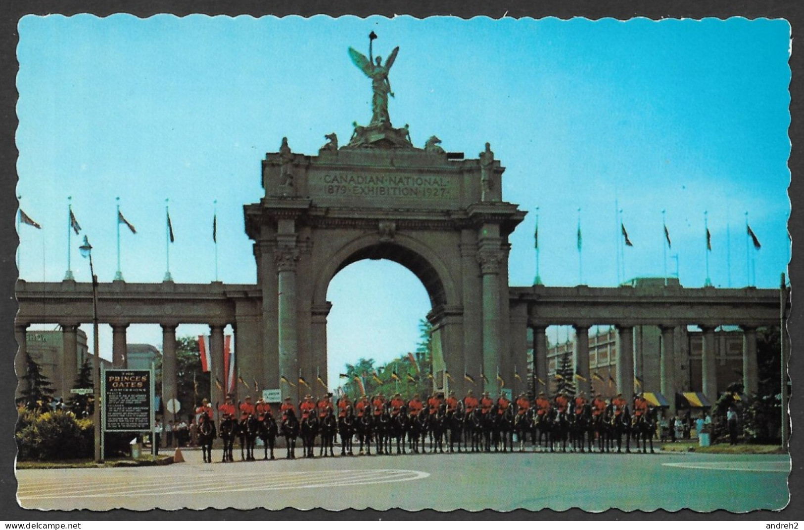 Toronto  Ontario - C.P.A. - Canadian National Exhibition - Royal Canadian Mounted Police - At Princes Gates - No:18971-B - Toronto