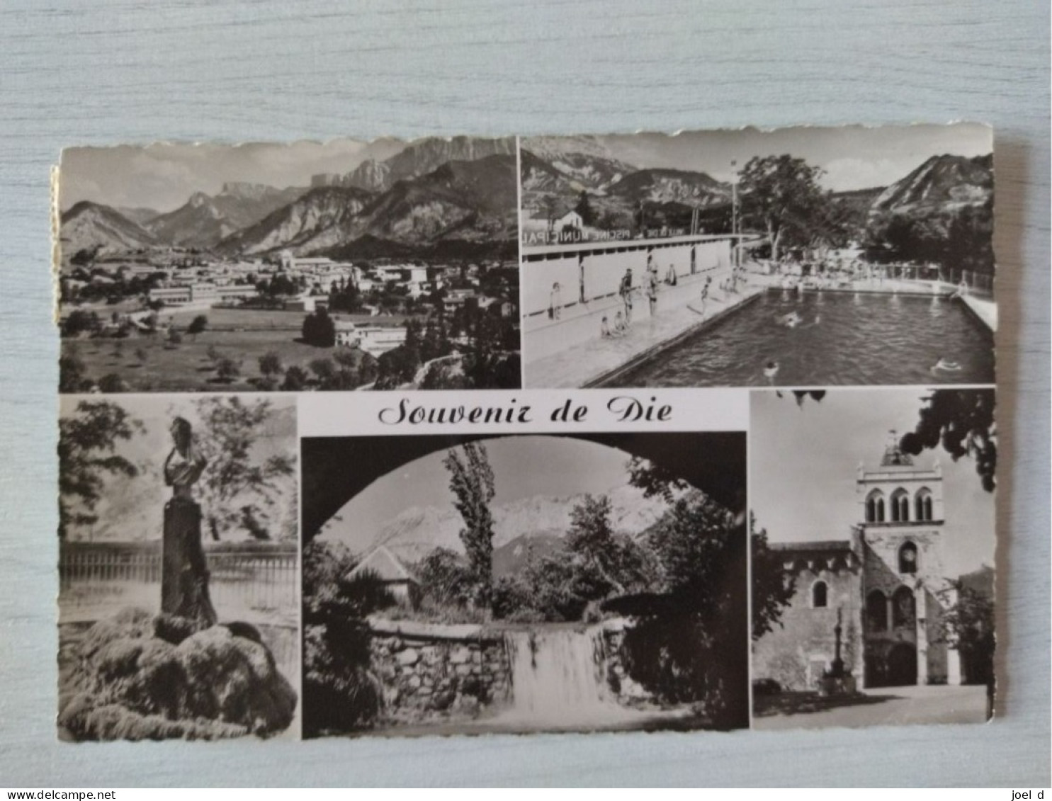 CPA 24 Drôme Die: Vue Générale Souvenir Piscine Cascades (circulé) - Die