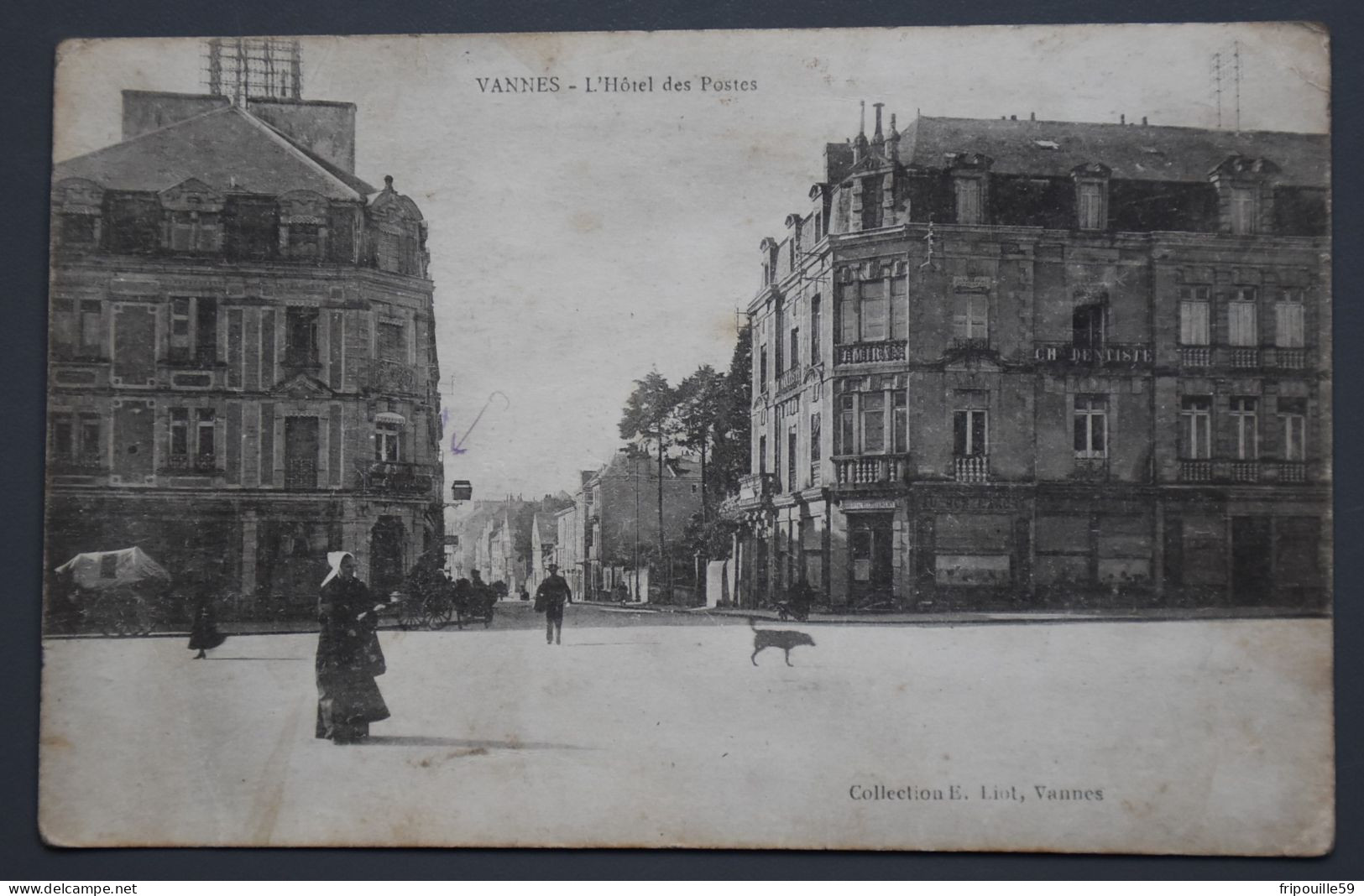 Vannes - L'Hôtel Des Postes - Coll. E Eliot - Vers 1910 - Voir Cachet Commercial Au Verso - - Vannes