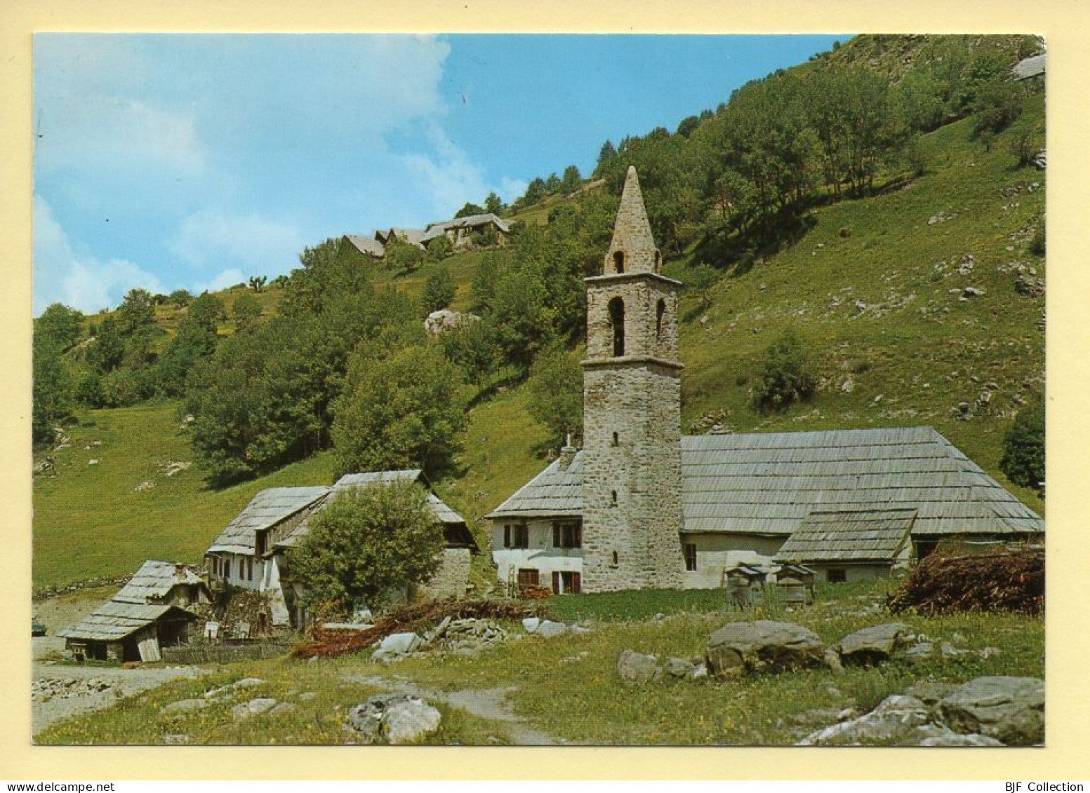 04. Le Hameau De LAVERCQ Et Son Abbaye / BARCELONETTE (voir Scan Recto/verso) - Barcelonnetta