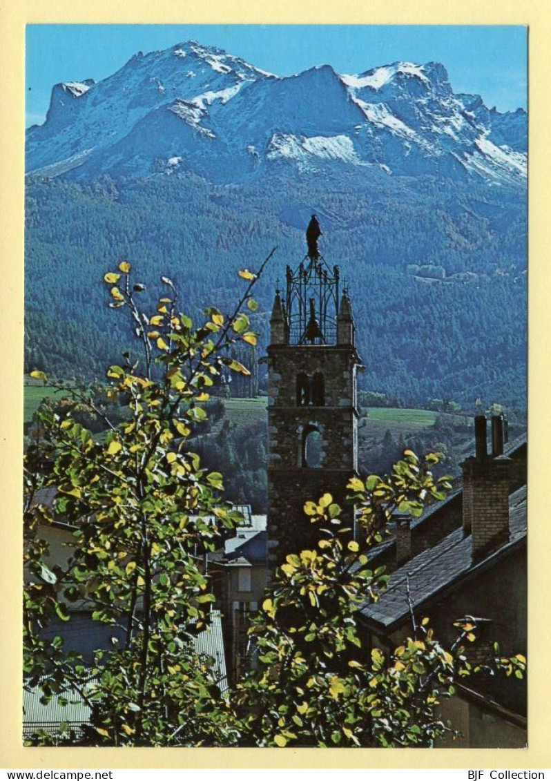 04. BARCELONETTE – Au Fond Le Chapeau De Gendarme (voir Scan Recto/verso) - Barcelonnetta