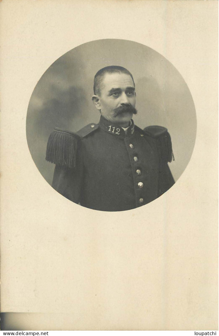 CARTE PHOTO MILITAIRE ( COL 112 ) - Personajes