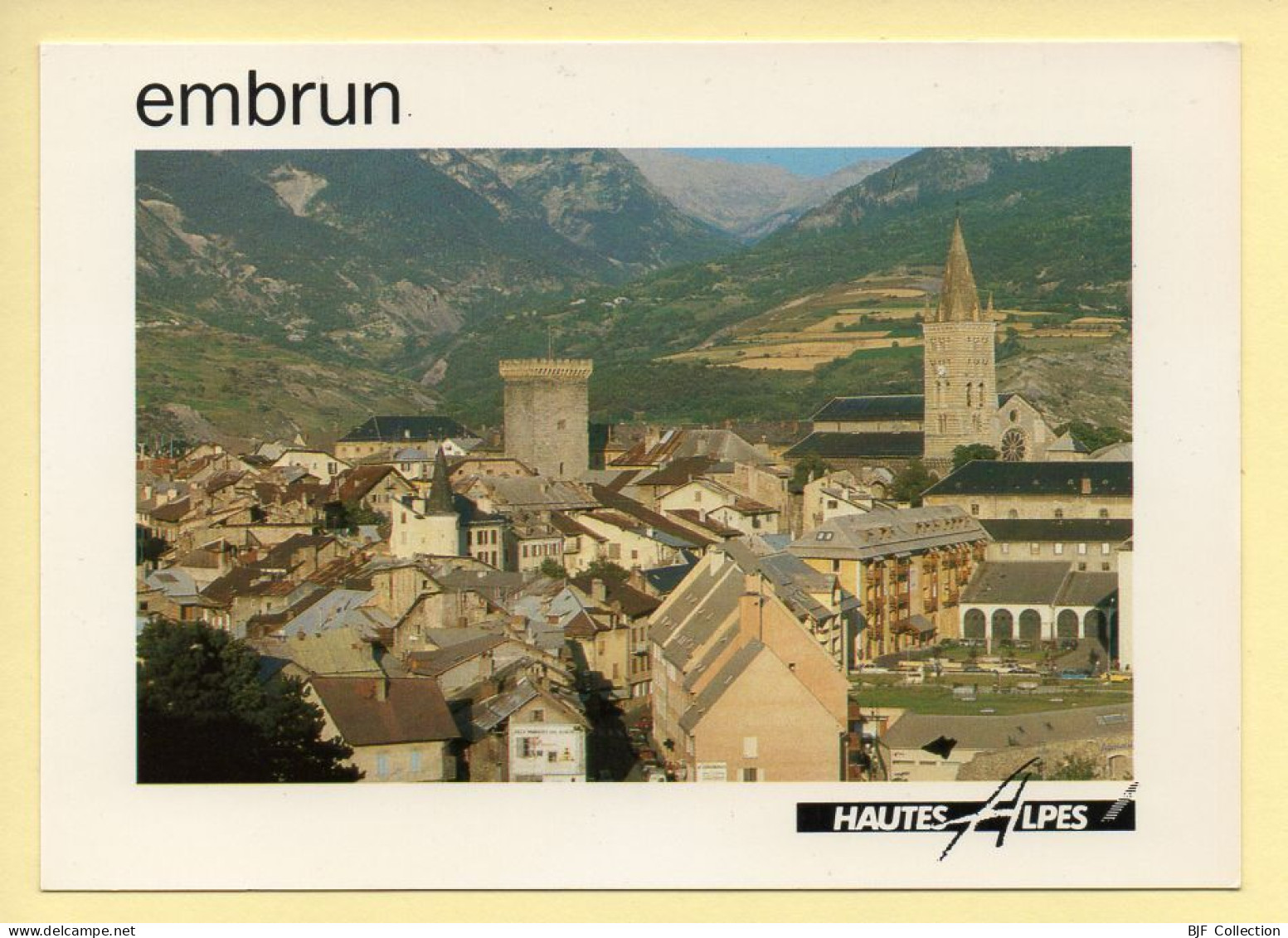 05. EMBRUN – Vue Générale De La Vieille Ville (voir Scan Recto/verso) - Embrun