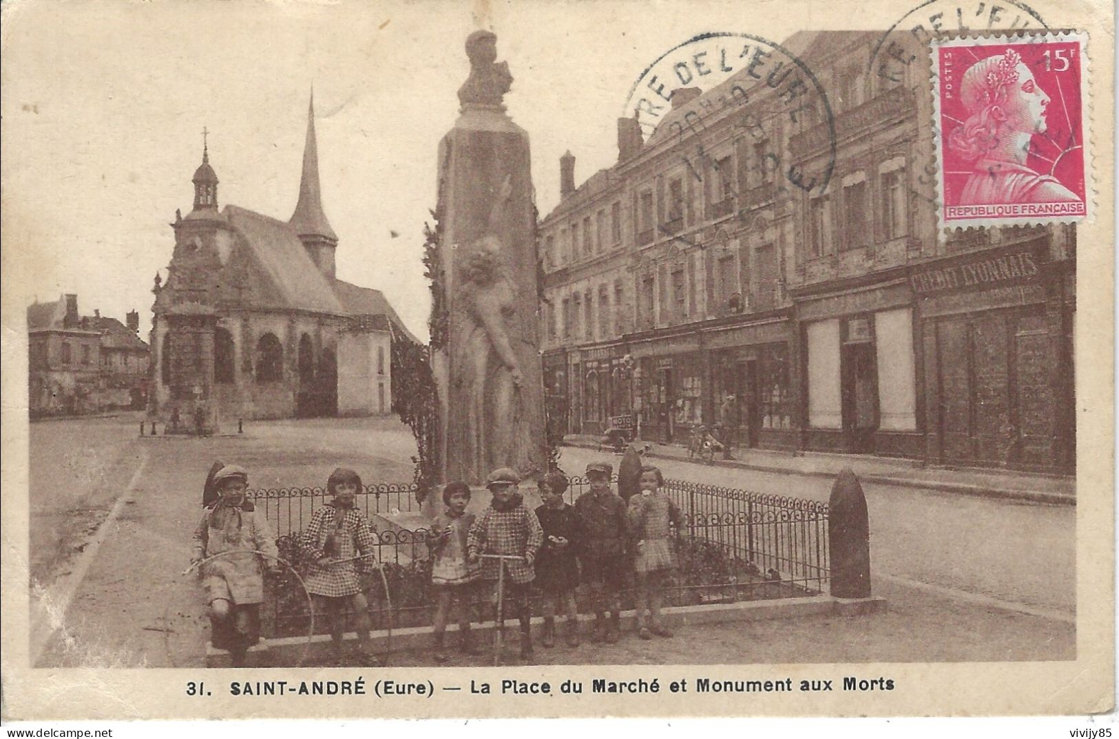 27 - SAINT ANDRE - ( Eure ) - Belle Animation Place Du Marché Et Monument Aux Morts - Andere & Zonder Classificatie