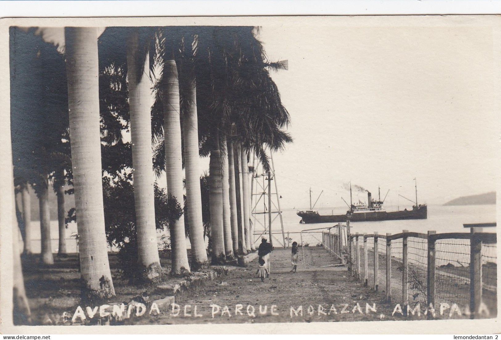 Amapala - Avenida Del Parque Morazan - Honduras