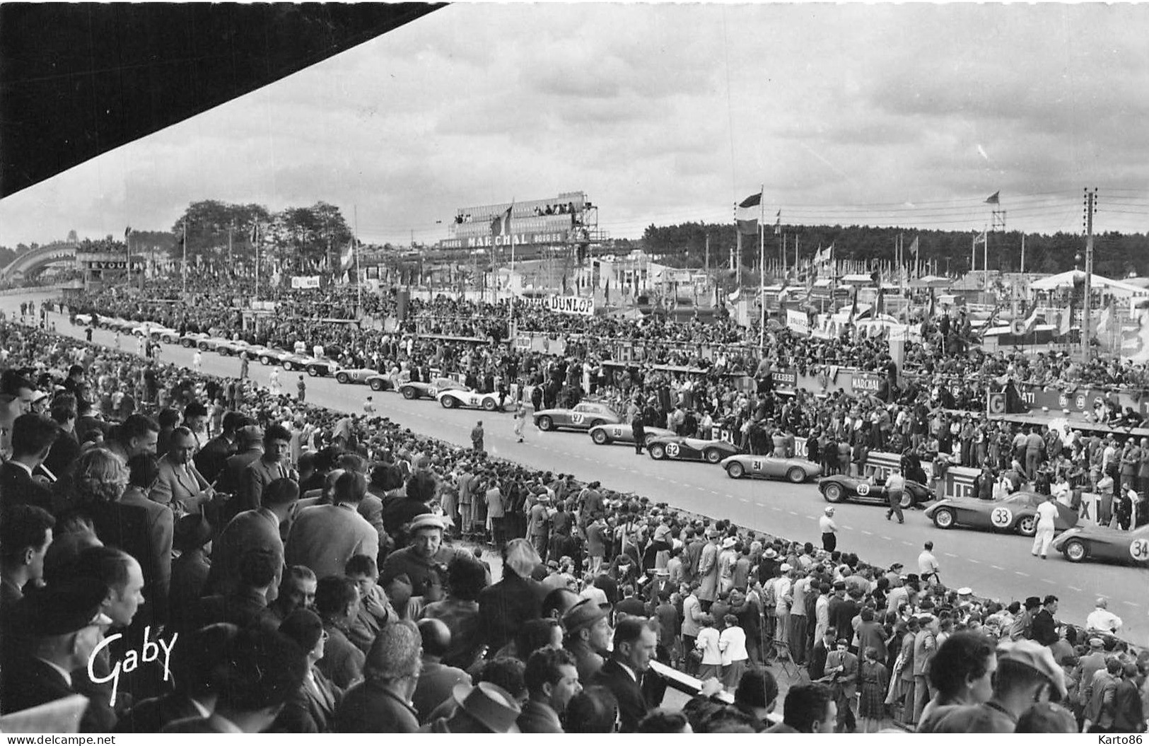 24heures Du Mans * Le Départ * Voiture De Course Pilote Automobile * Circuit Course 24H - Le Mans