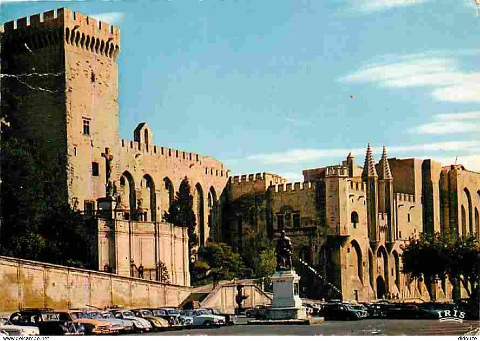 84 - Avignon - La Tour Campane Et Le Palais Des Papes - Flamme Postale - Automobiles - Etat Pli Visible - CPM - Voir Sca - Avignon