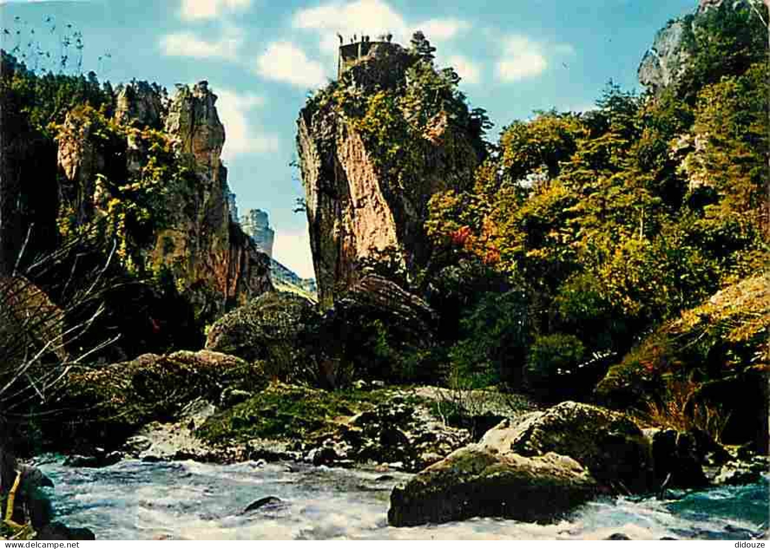 48 - Les Gorges Du Tarn - Le Pas Du Soucy Et Sa Légende - CPM - Voir Scans Recto-Verso - Gorges Du Tarn