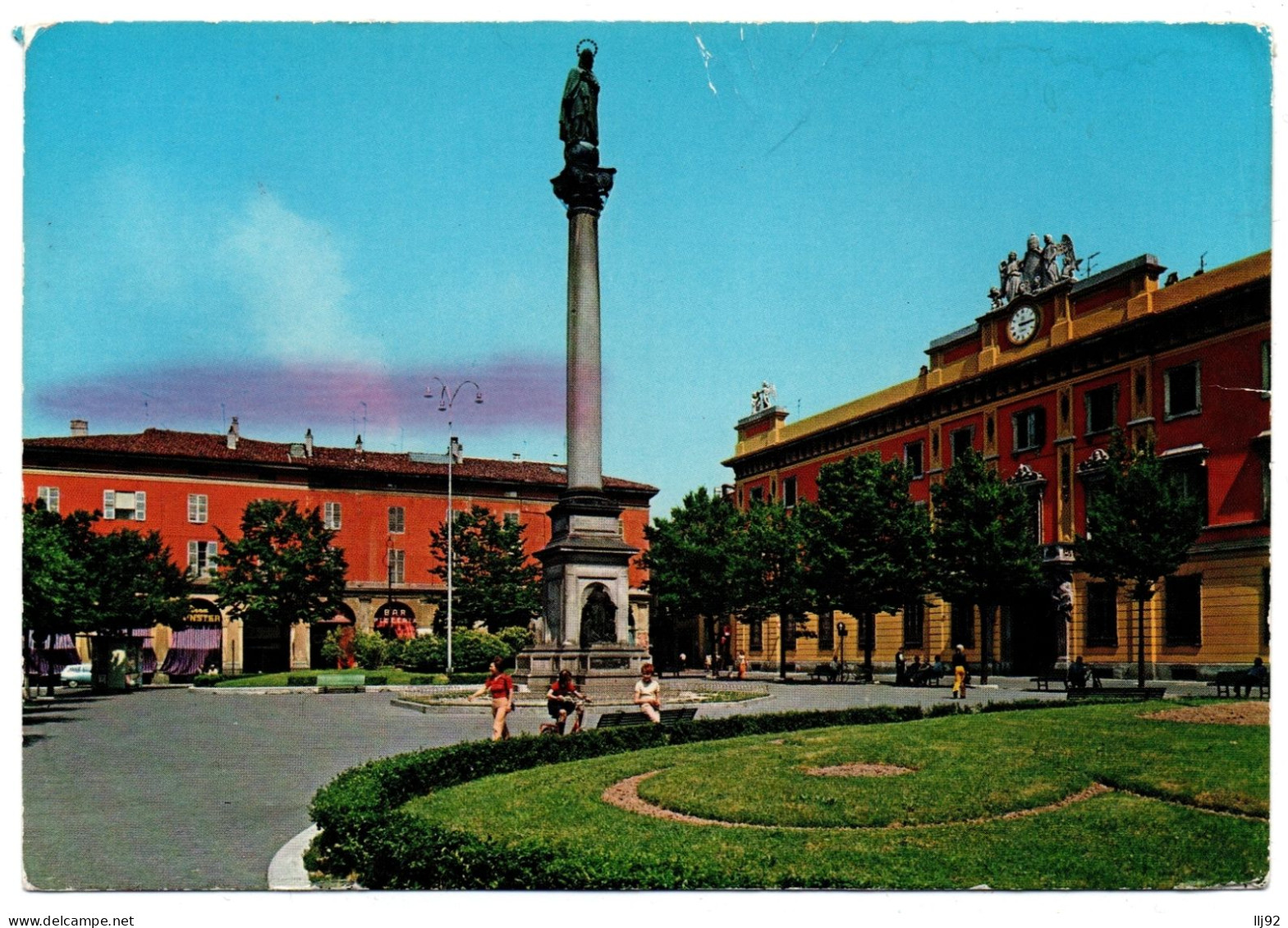 CPSM GF ITALIE - PIACENZA - Piazza Del Duomo. Madonna Del Popolo - Piacenza