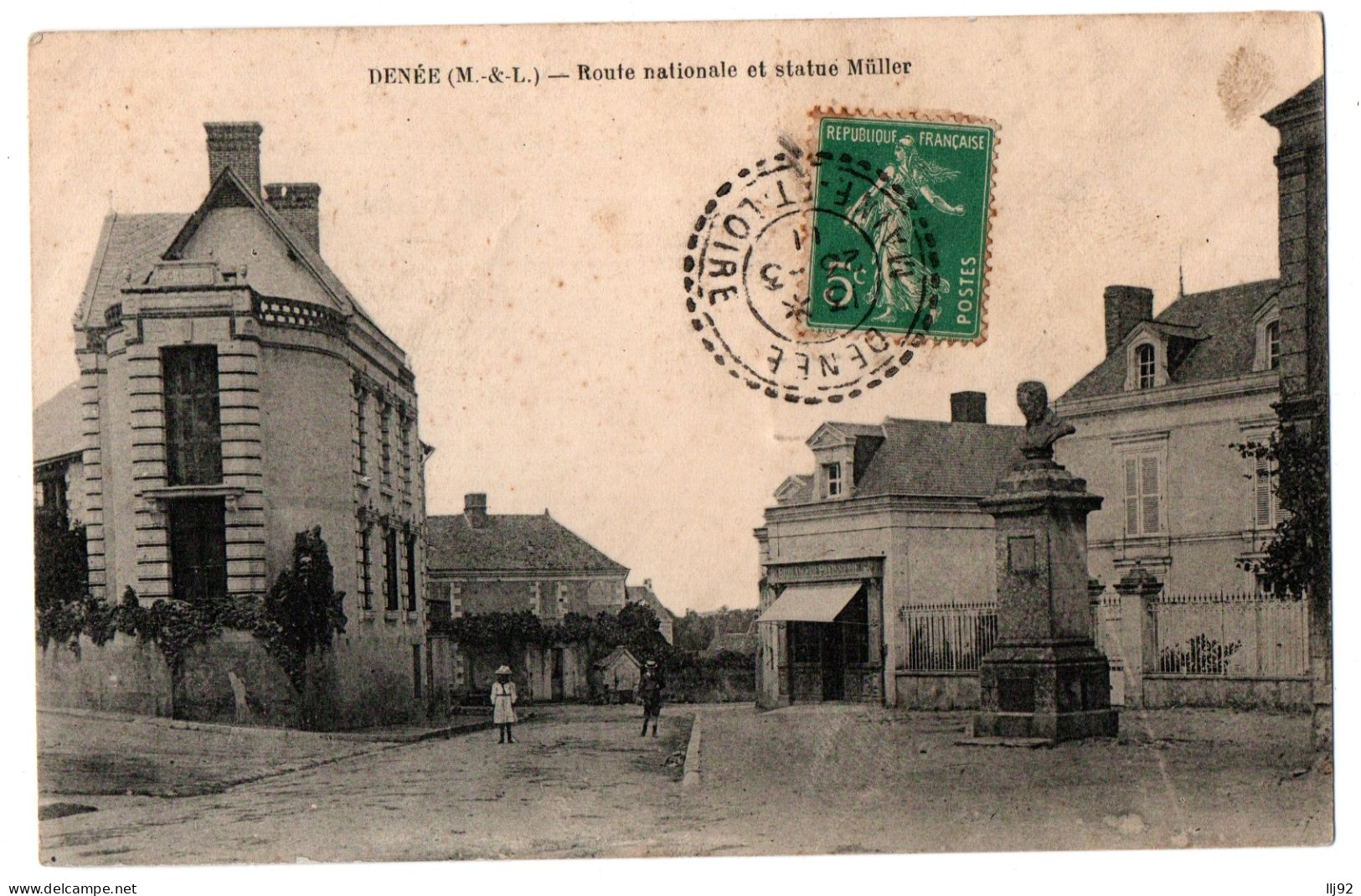 CPA 49 - DENEE (Maine Et Loire) - Route Nationale Et Statue Müller - Sonstige & Ohne Zuordnung