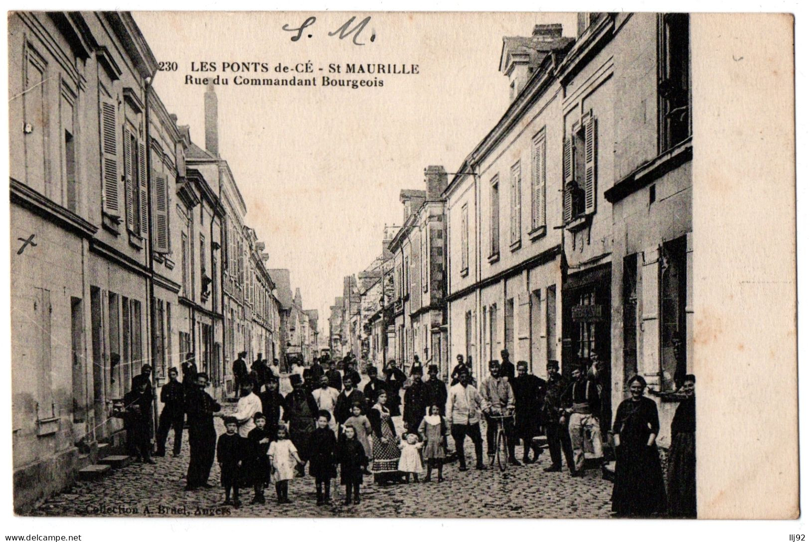 CPA 49 - Les PONTS De Cé. St MAURILLE (Maine Et Loire). Rue Commandant Bourgeois - Les Ponts De Ce