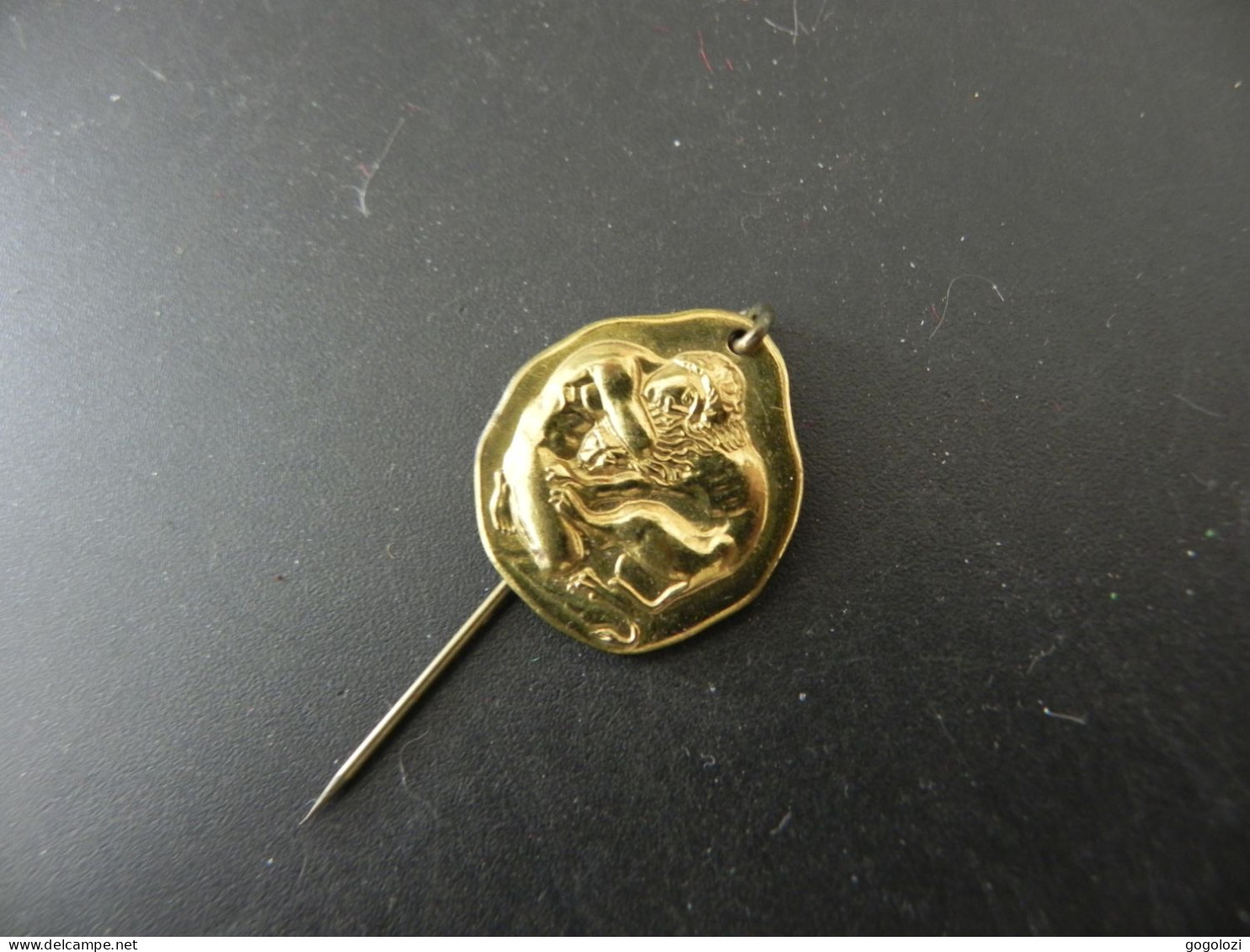 Old Pin Schweiz Suisse Svizzera Switzerland - Herakles And Lion - Ohne Zuordnung