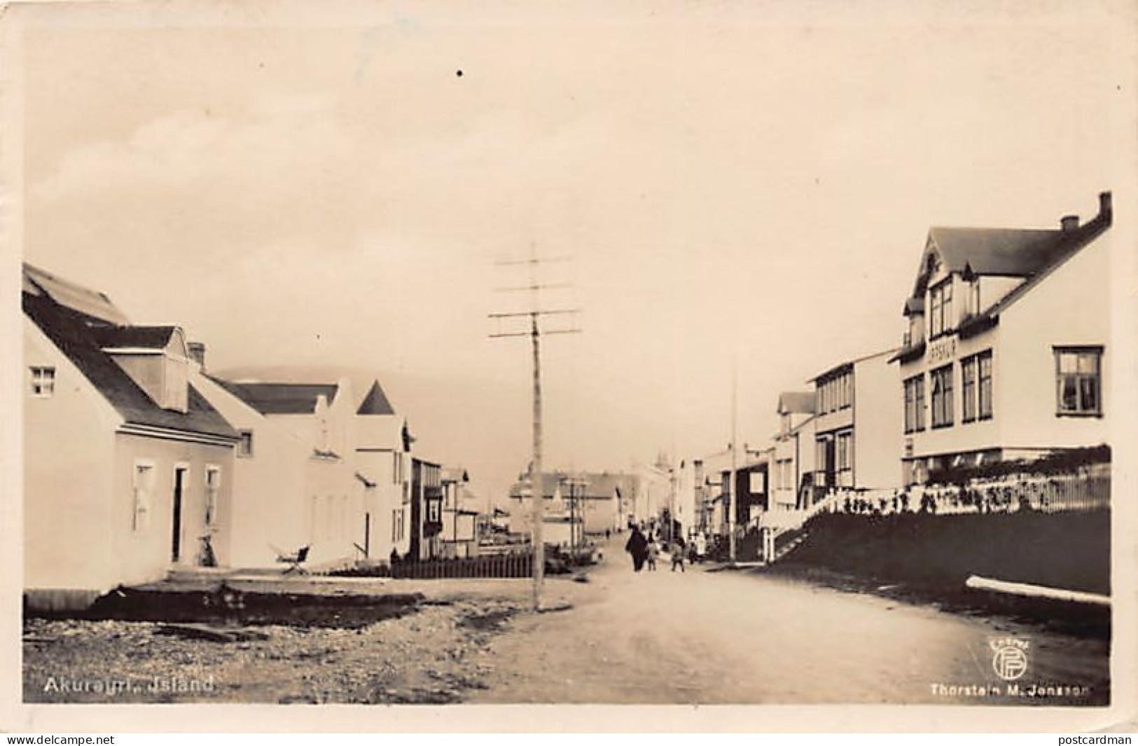 Iceland - AKUREYRI - Main Street - Publ. M. Jonsson  - IJsland