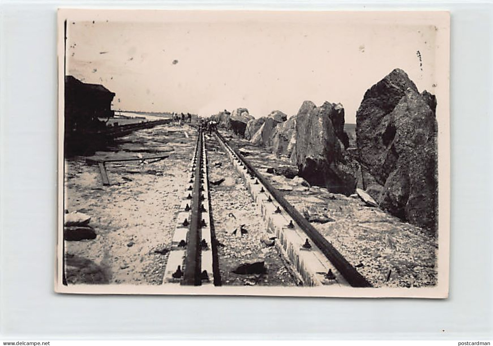 Congo - POINTE NOIRE - Construction De La Jetée En 1938 - PHOTOGRAPHIE Format 9cm X 12 Cm. - Ed. Inconnu  - Pointe-Noire