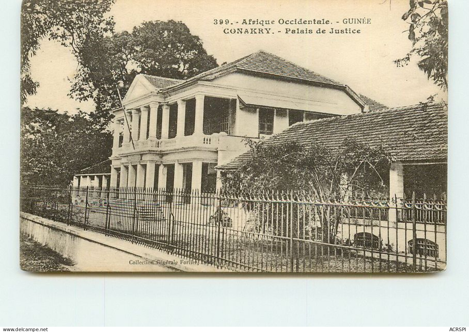 GUINEE  CONAKRY  Le Palais De Justice  TT 1430 - French Guinea