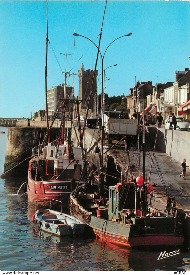 Les Sables D'olonne  Le ça Me Suffit Dans Le Port De La Chaume 11   (scan Recto-verso)TT 1495Bis - Sables D'Olonne