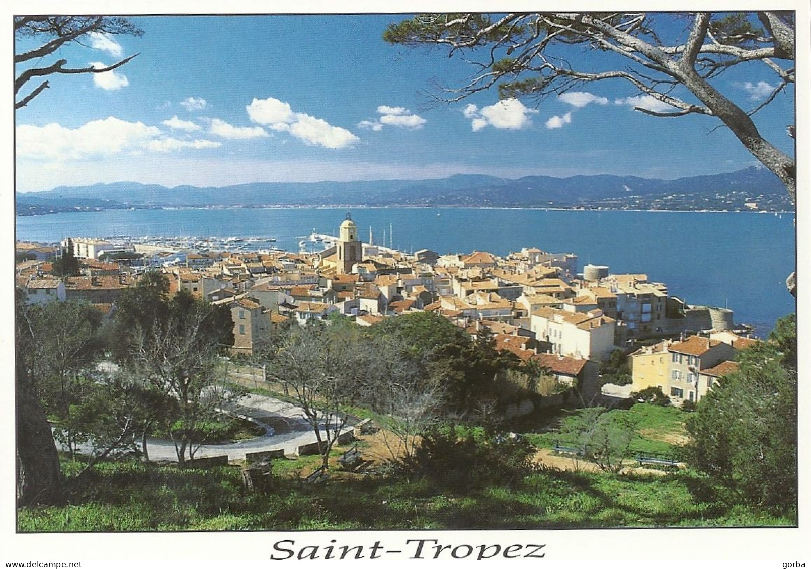 *CPM - 83 - SAINT TROPEZ - Vue Générale - Saint-Tropez