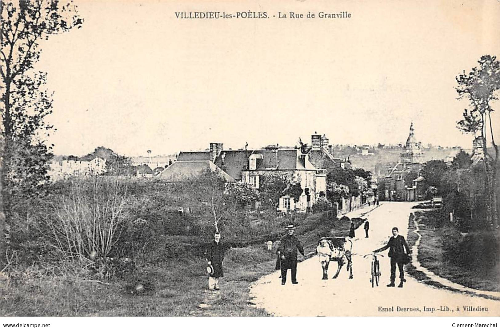 VILLEDIEU LES POELES - La Rue De Granville - Très Bon état - Villedieu