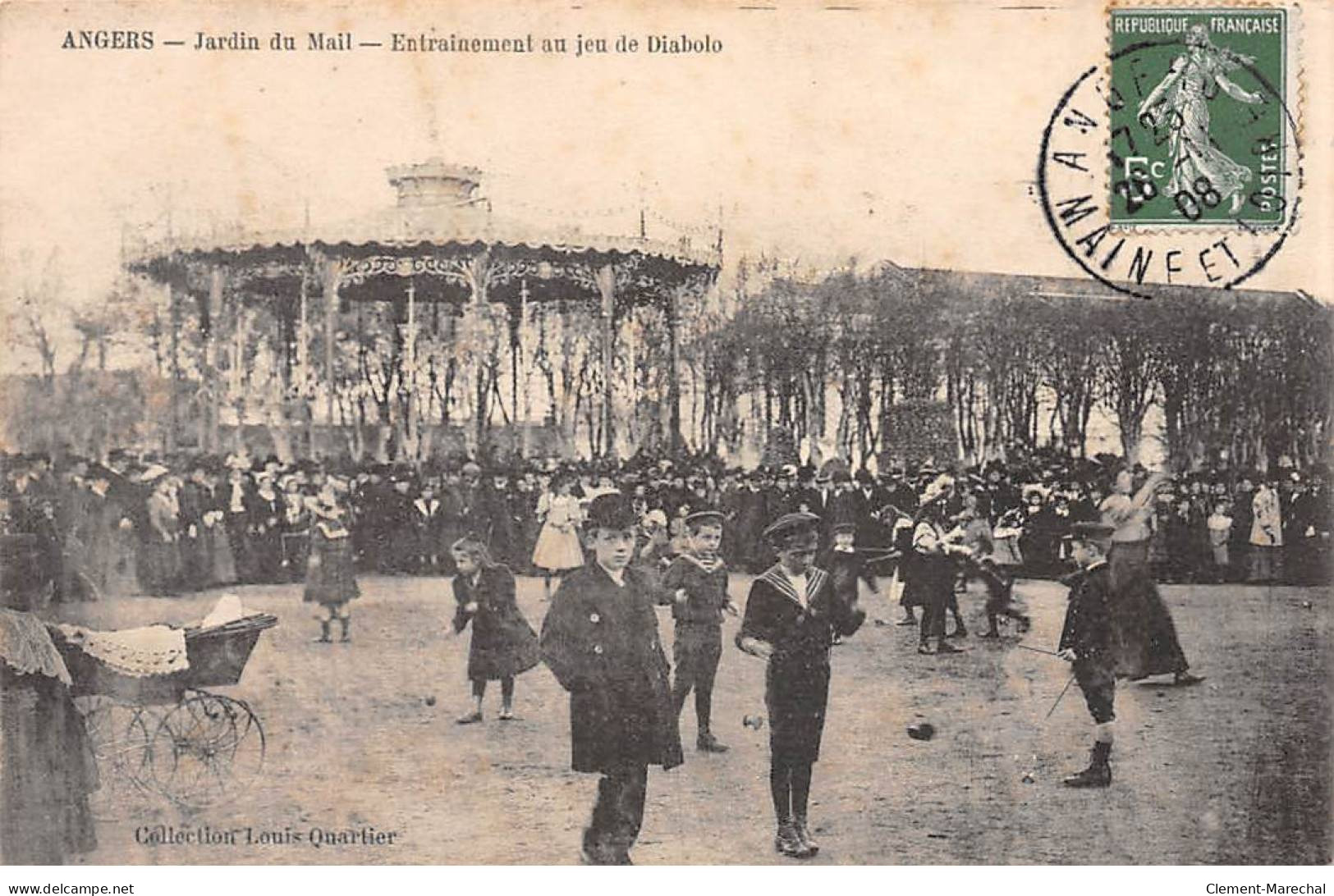 ANGERS - Jardin Du Mail - Entrainement Au Jeu De Diabolo - Très Bon état - Angers