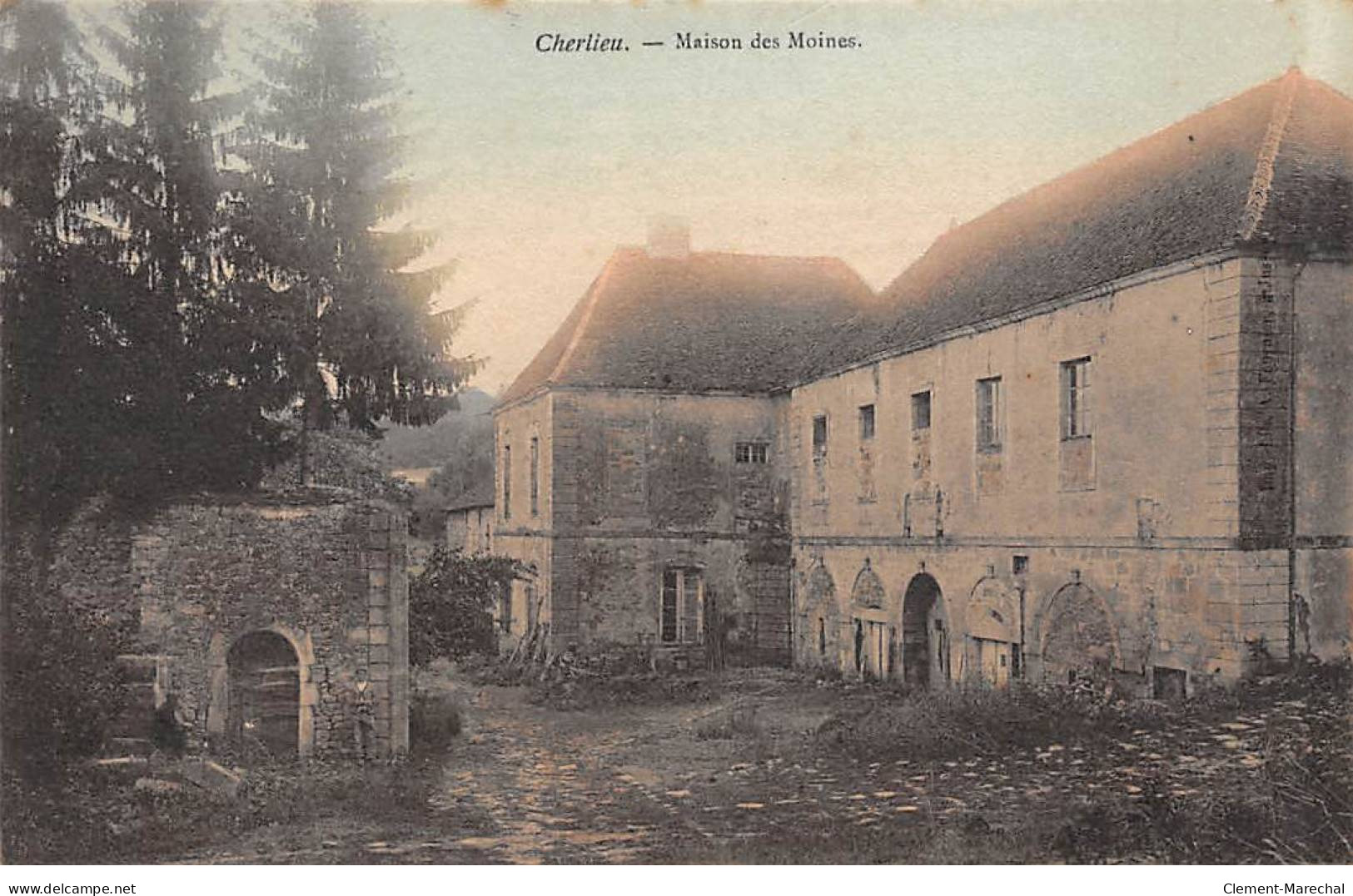 CHERLIEU - Maison Des Moines - Très Bon état - Charlieu