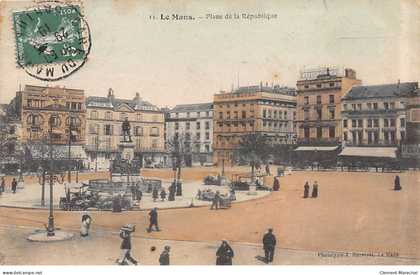 LE MANS - Place De La République - état - Le Mans