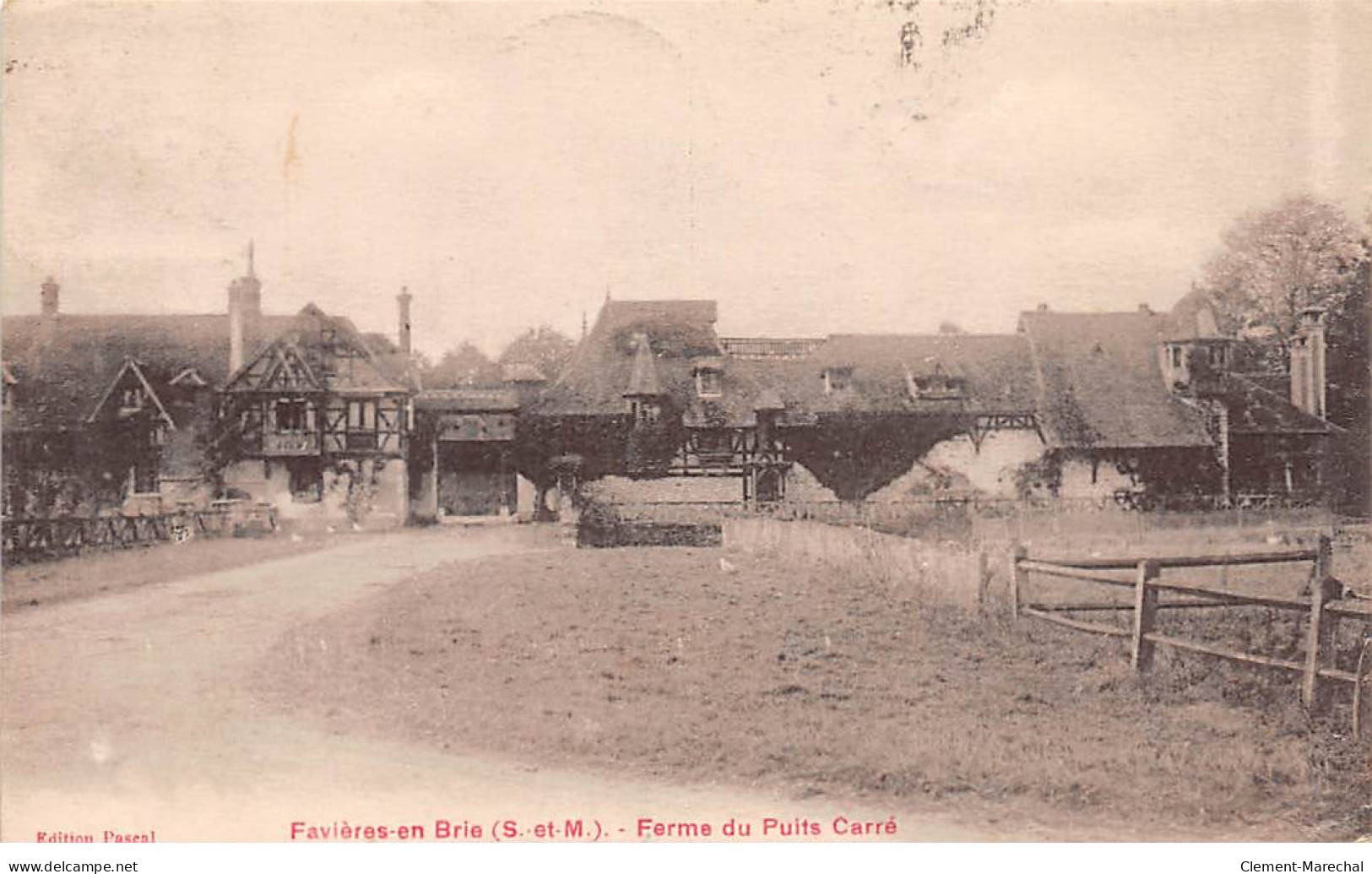 FAVIERES EN BRIE - Ferme Du Puits Carré - état - Other & Unclassified