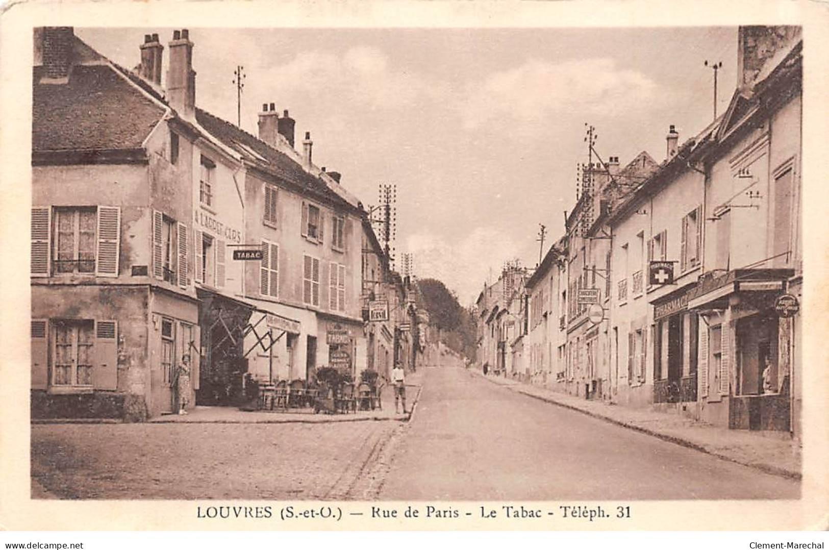 LOUVRES - Rue De Paris - Le Tabac - état - Louvres