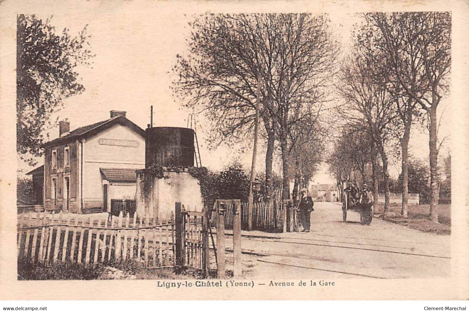 LIGNY LE CHATEL - Avenue De La Gare - Très Bon état - Ligny Le Chatel