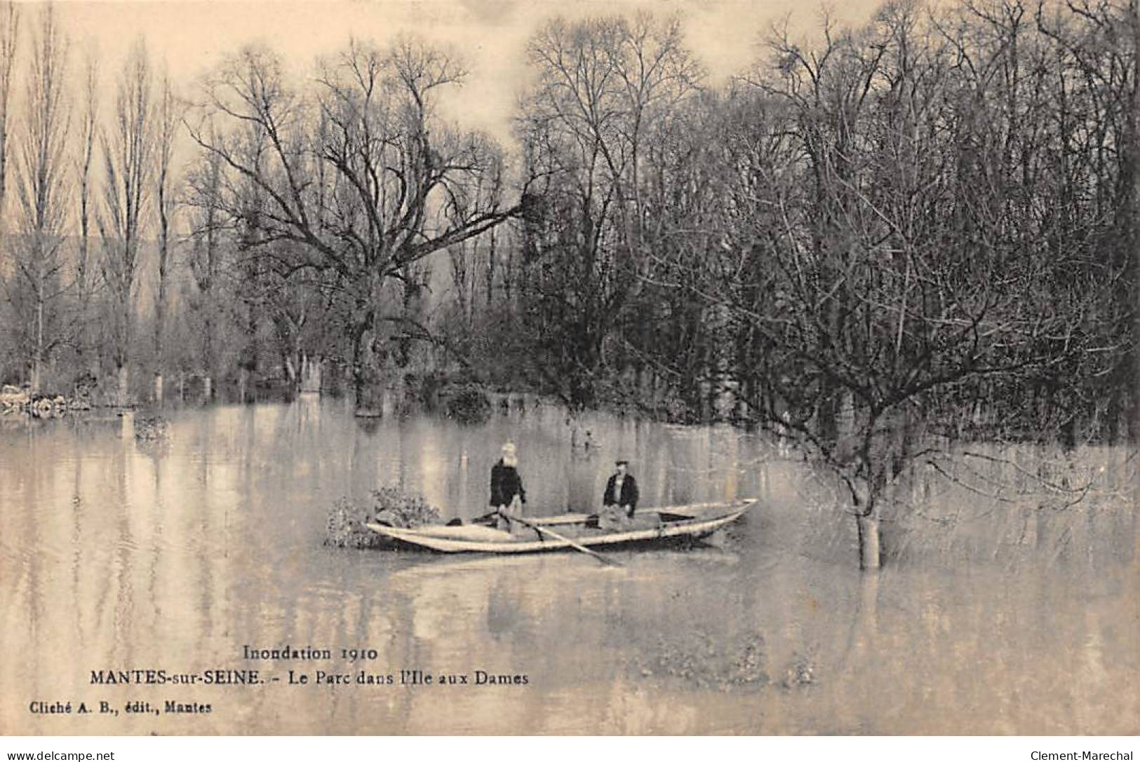 Inondation 1910 - MANTES SUR SEINE - Le Parc Dans L'Ile Aux Dames - Très Bon état - Mantes La Ville