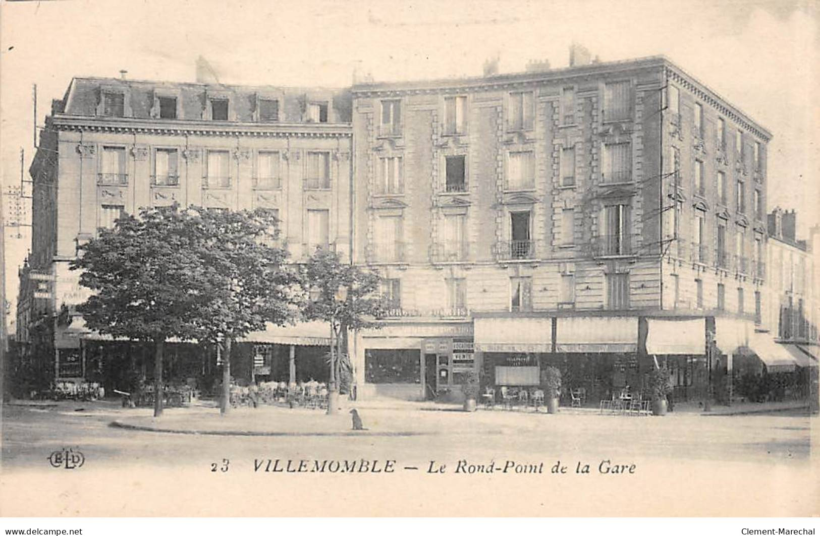 VILLEMOMBLE - Le Rond Point De La Gare - Très Bon état - Villemomble