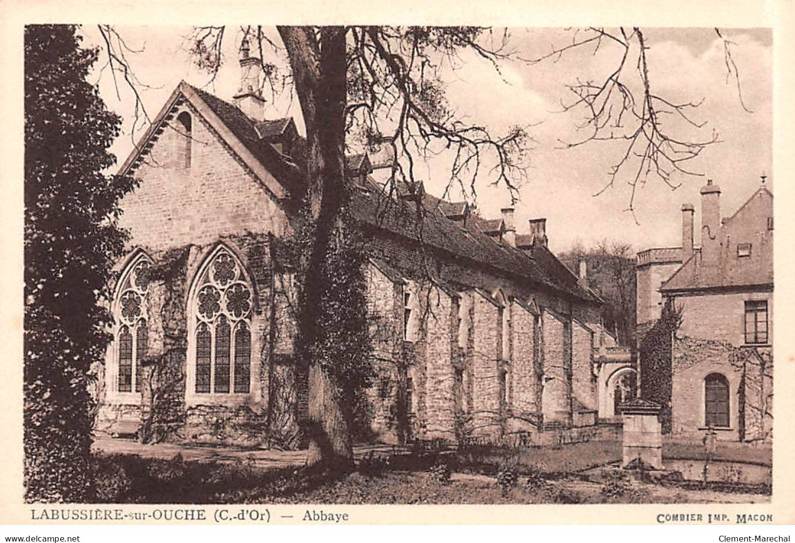 LABUSSIERE SUR OUCHE - Abbaye - Très Bon état - Otros & Sin Clasificación