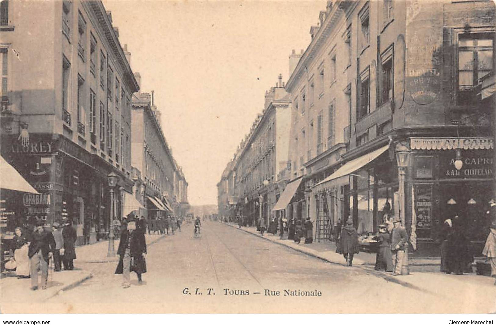 TOURS - Rue Nationale - Très Bon état - Tours