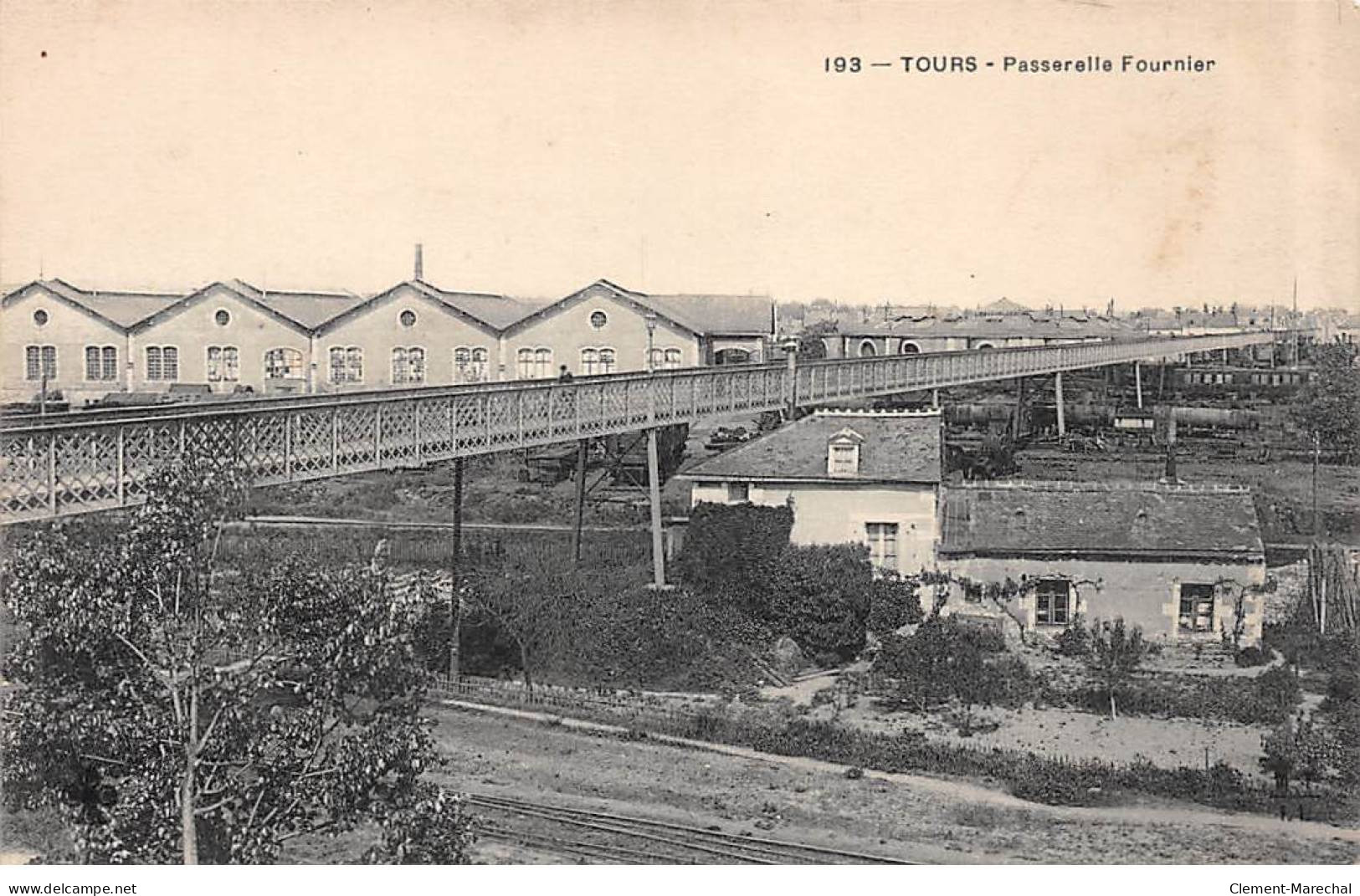 TOURS - Passerelle Fournier - Très Bon état - Tours