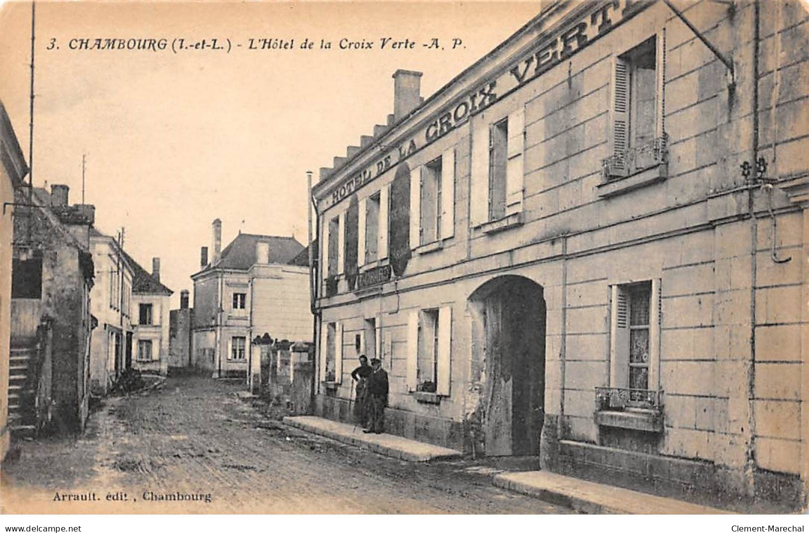 CHAMBOURG - L'Hôtel De La Croix Verte - état - Andere & Zonder Classificatie