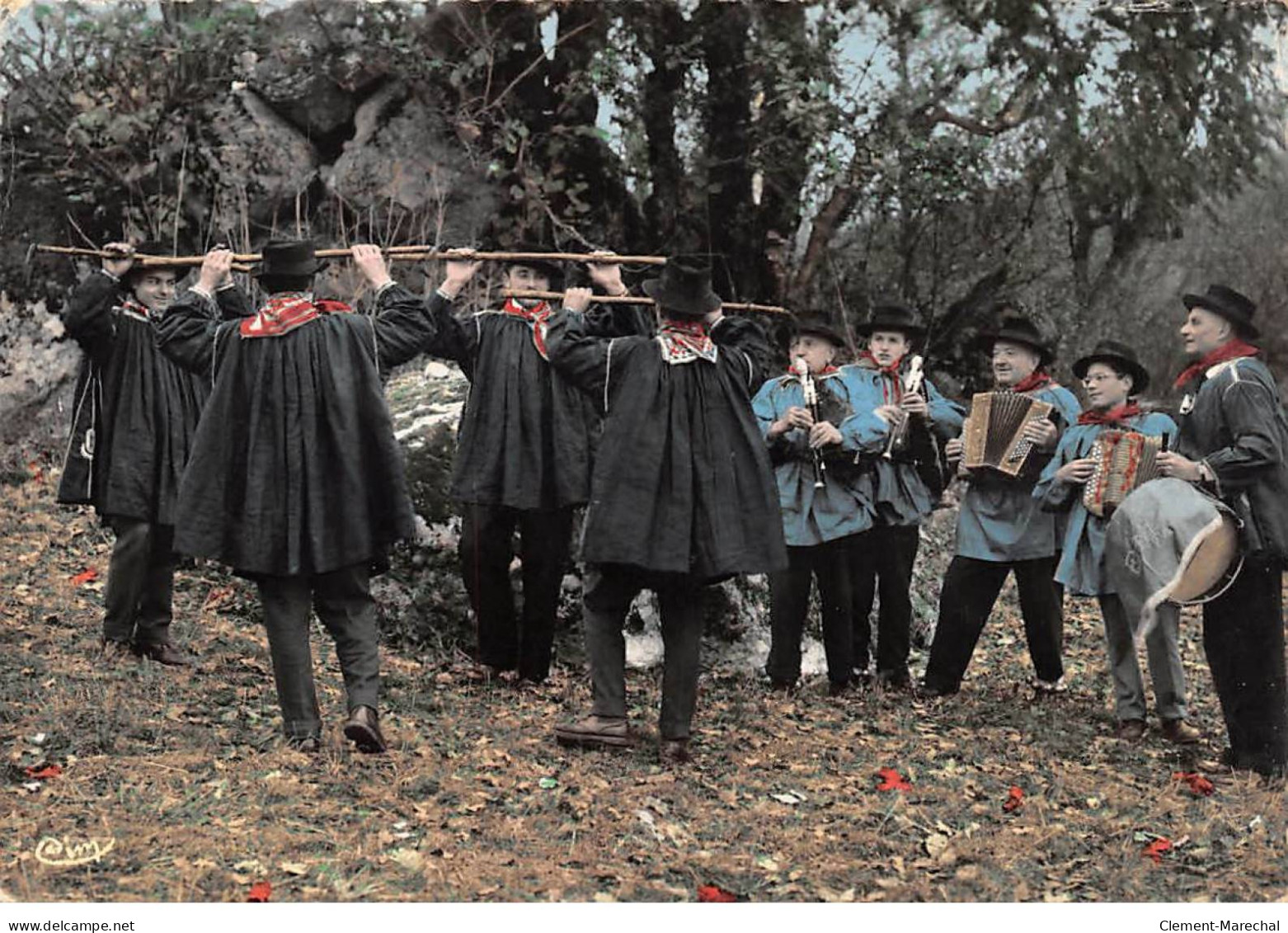 LE GEVAUDAN - Groupe Folklorique De " L'Etoile Marvejolaise " - Bourreïo Des Bastons - état - Andere & Zonder Classificatie