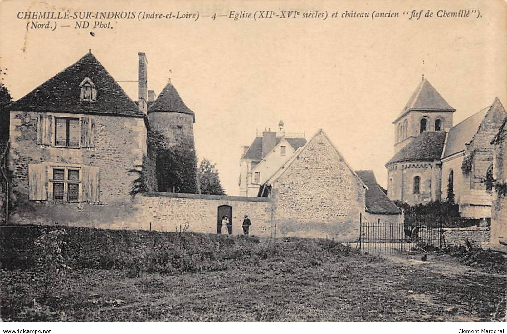 CHEMILLE SUR INDROIS - Eglise Et Château - état - Other & Unclassified
