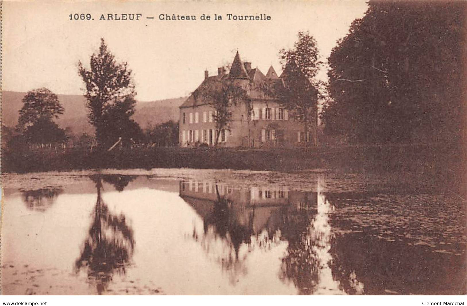 ARLEUF - Château De La Tournelle - Très Bon état - Autres & Non Classés