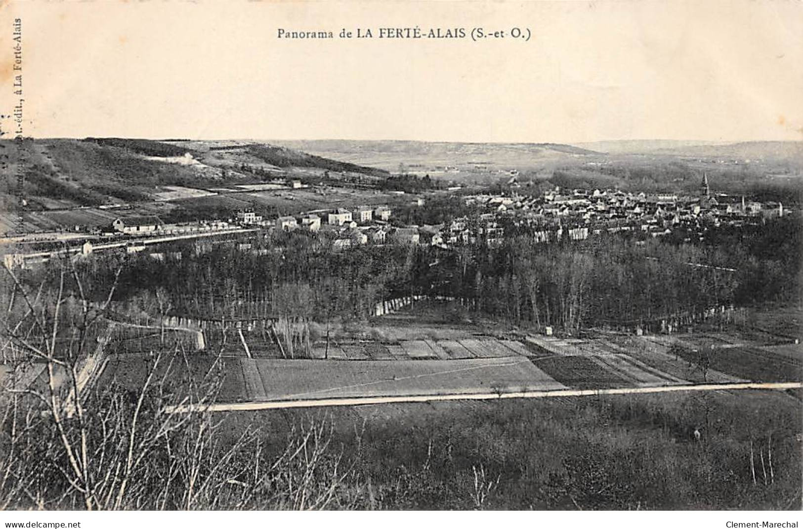 Panorama De LA FERTE ALAIS - Très Bon état - Andere & Zonder Classificatie