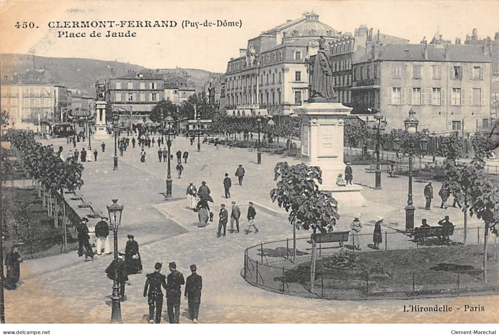 CLERMONT FERRAND - Place De Jaude - Très Bon état - Clermont Ferrand