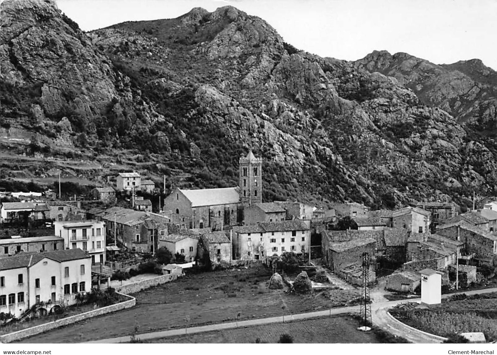 COUSTOUGES - Vue Générale - Très Bon état - Sonstige & Ohne Zuordnung