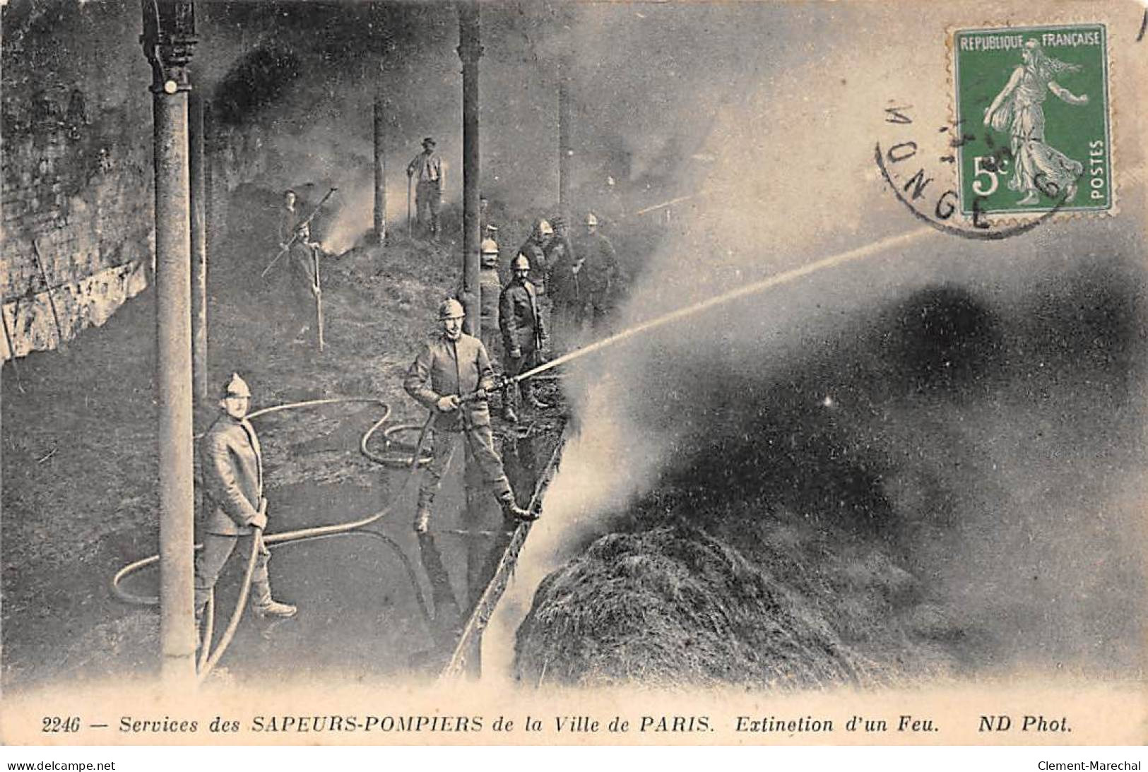 PARIS - Services Des Sapeurs Pompiers De La Ville De Paris - Extinction D'un Feu - Très Bon état - Autres & Non Classés