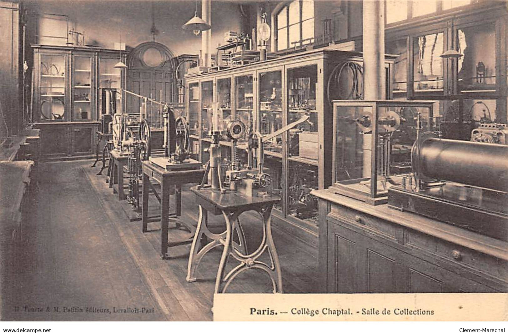 PARIS - Collège Chaptal - Salle De Collections - Très Bon état - Onderwijs, Scholen En Universiteiten