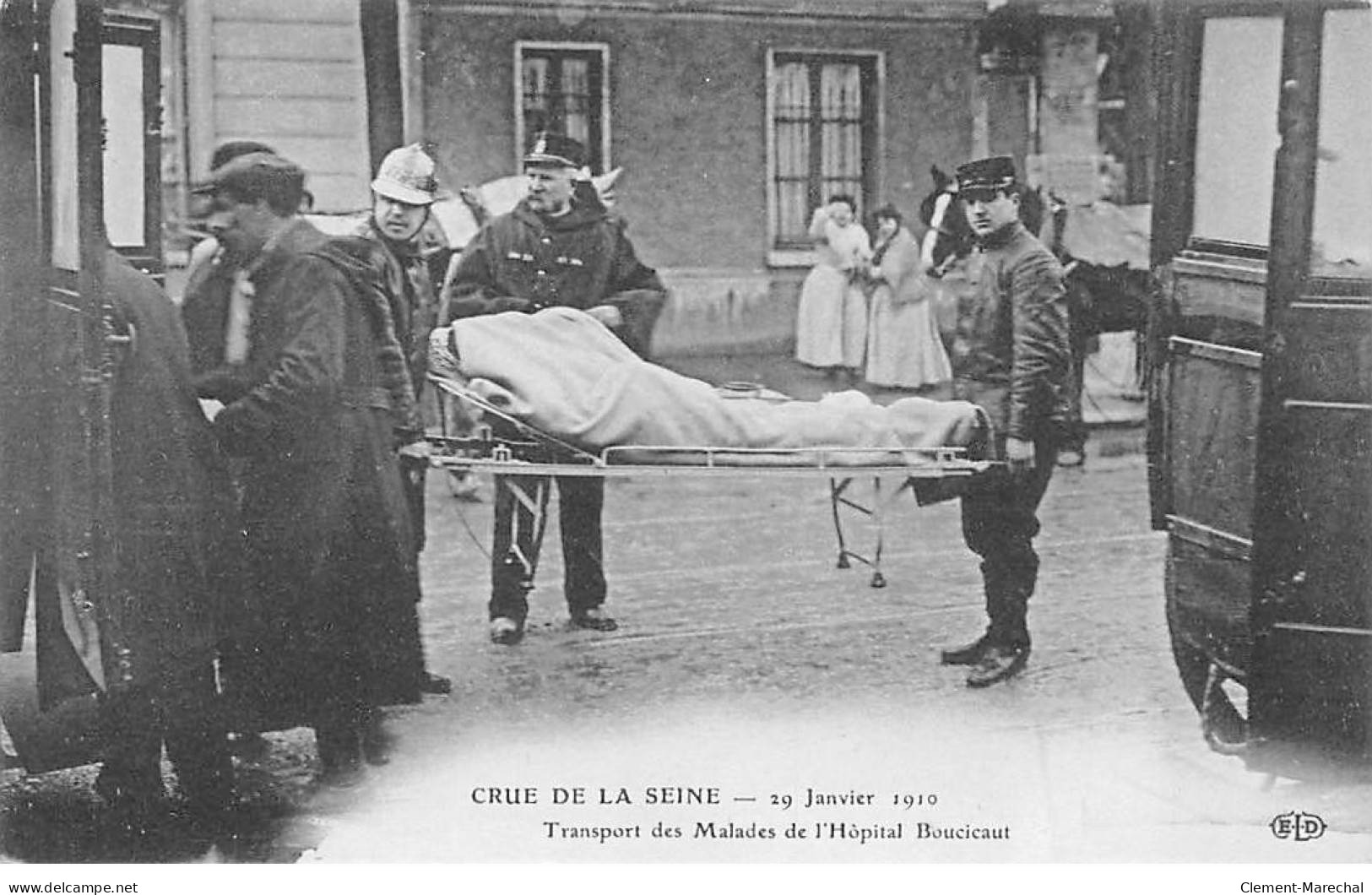 PARIS - Crue De La Seine 1910 - Transport Des Malades De L'Hôpital Boucicaut - Très Bon état - La Crecida Del Sena De 1910